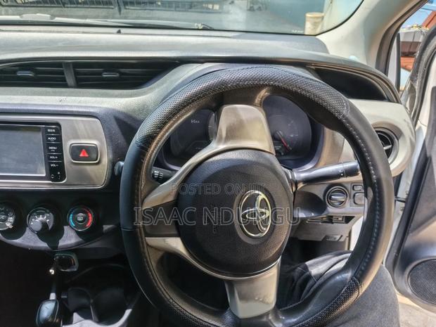 Toyota Vitz 2016 White