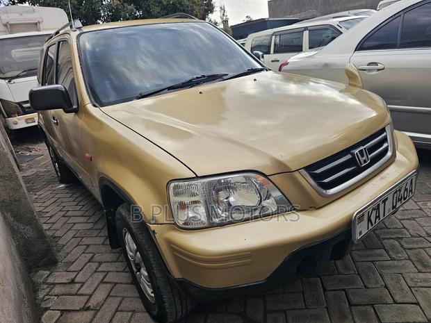 Honda CR-V 2004 Gold