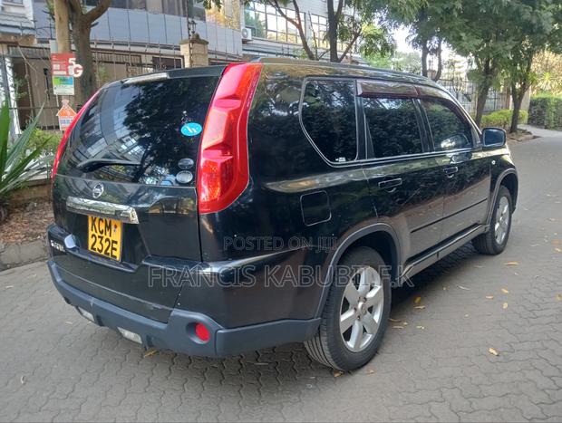 Nissan X-Trail 2.0 Petrol XE 2010 Black