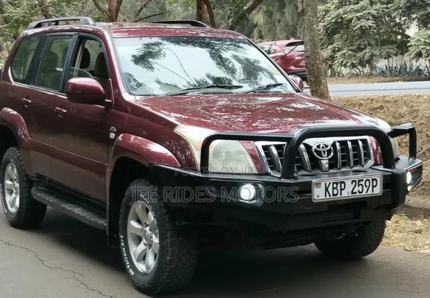 Toyota Land Cruiser Prado 2005 Maroon