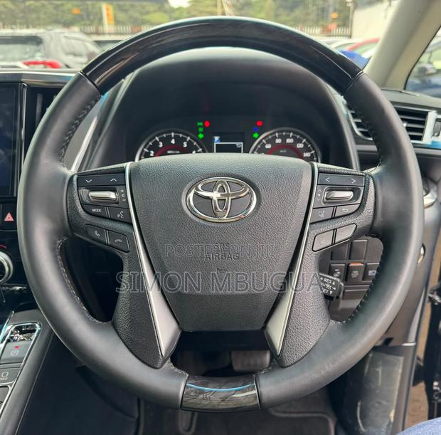 Toyota Alphard 2019 Black