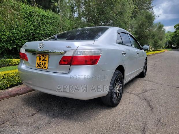 Toyota Premio 2009 Silver