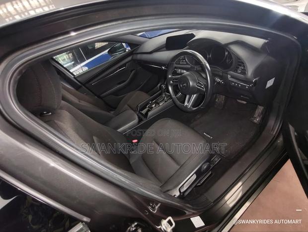 Mazda 2 2021 Gray