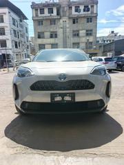 Toyota Yaris Cross 1.5 Hybrid AWD 2021 Silver for sale