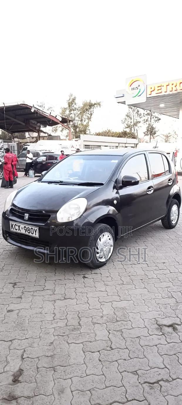 Toyota Passo 2012 Black