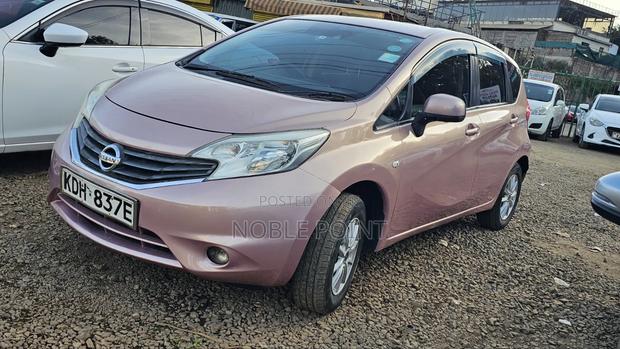 Nissan Note 2014 Pink