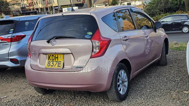 Nissan Note 2014 Pink
