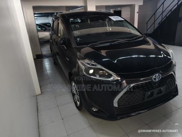 Toyota Sienta 2019 Black