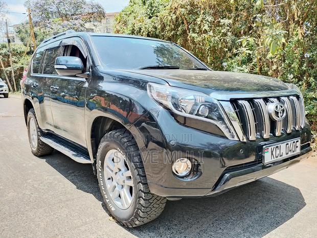 Toyota Land Cruiser Prado 2012 Matt Black