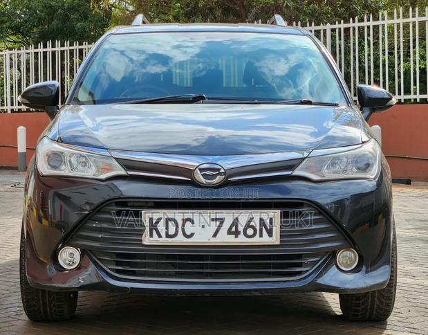 Toyota Corolla Fielder 1.5 Petrol FWD 2015 Black