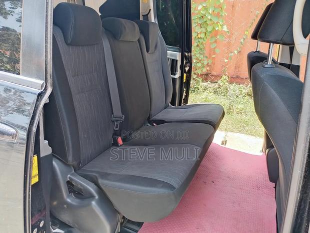 Toyota Voxy ZS 2WD 8-Seater 2012 Matt Black