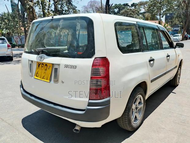 Toyota Succeed 2010 White