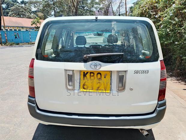 Toyota Succeed 2010 White