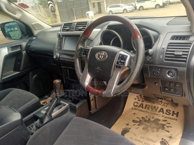 Toyota Land Cruiser Prado 2.8 D-4D 2015 White
