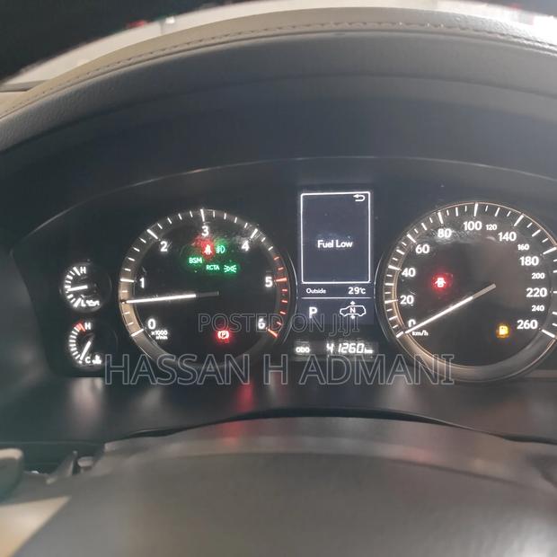 Lexus LX 2018 Black