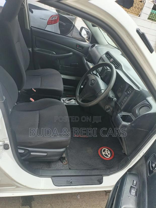Toyota Succeed SV Premium 2014 Off white