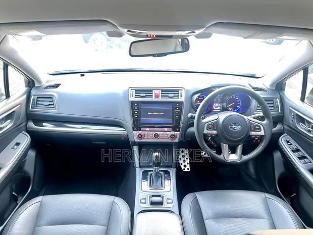 Subaru Outback 2.5i AWD 2016 White