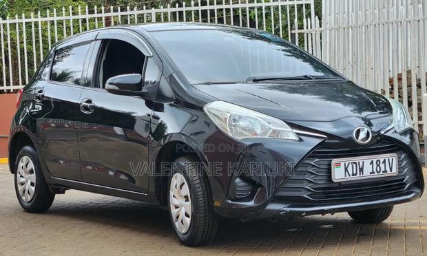 Toyota Vitz 1.0 FWD 5dr 2018 Black