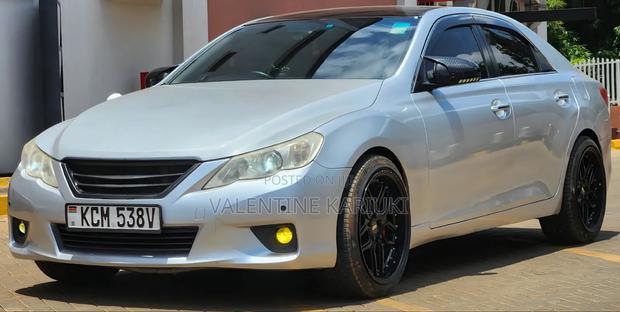 Toyota Mark X 2010 Silver