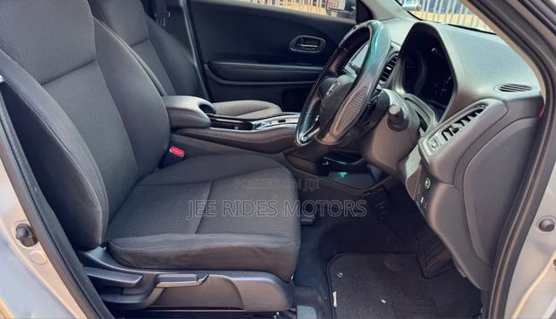 Honda Vezel 2016 Pearl