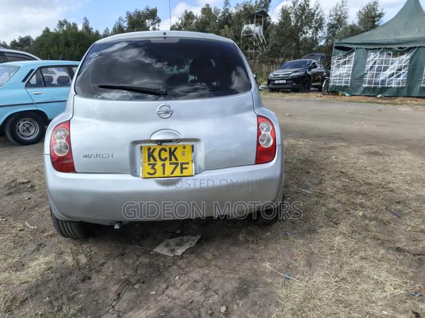 Nissan March 2010 Silver