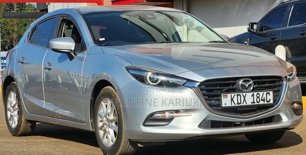 Mazda Axela 2018 Silver