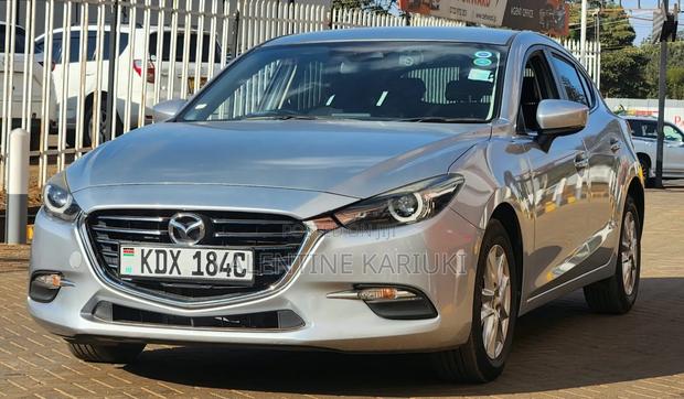 Mazda Axela 2018 Silver