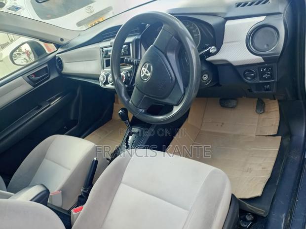 Toyota Axio 2014 Silver