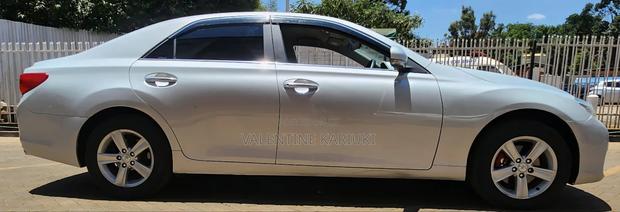Toyota Mark X 2011 Silver