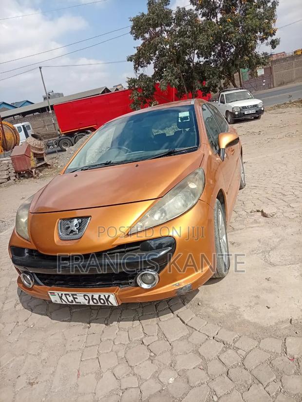 Peugeot 207 2012 Orange