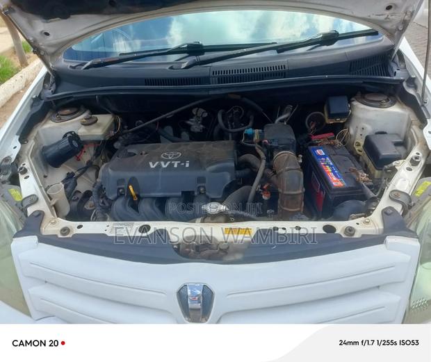 Toyota IST 2005 White