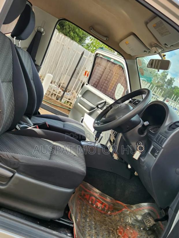 Suzuki Jimny 2015 Silver