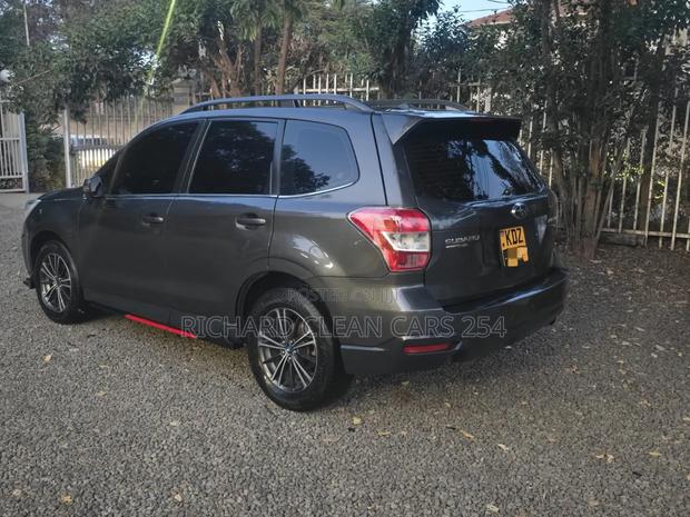 Subaru Forester SV Premium 2014 Gray