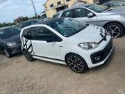 Volkswagen Up 2018 White for sale
