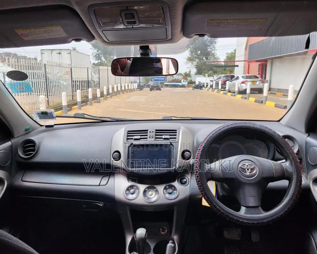 Toyota RAV4 2010 Black