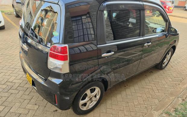 Toyota Spade 2014 Black