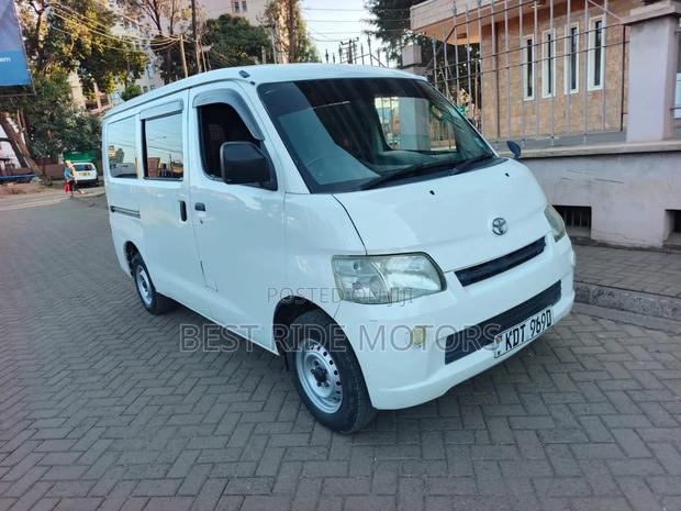 Toyota TownAce SV Premium 2014 White