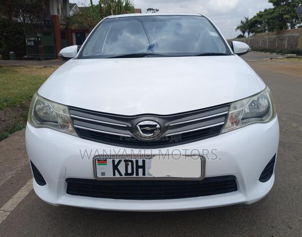 Toyota Axio 2015