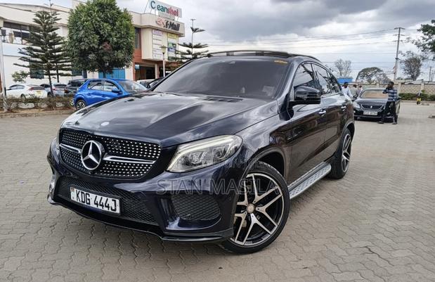 Mercedes-Benz GLE-Class 2016 Blue