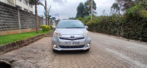 Toyota Ractis 1.5 AWD 2013 Silver