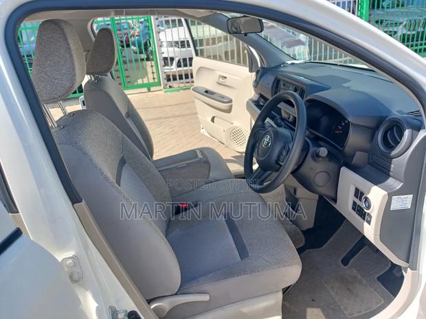 Toyota Passo 1.0 FWD 2019 White