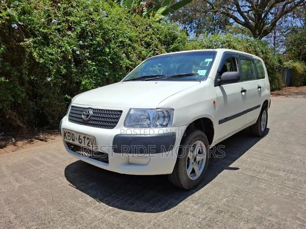 Toyota Succeed 2006 White