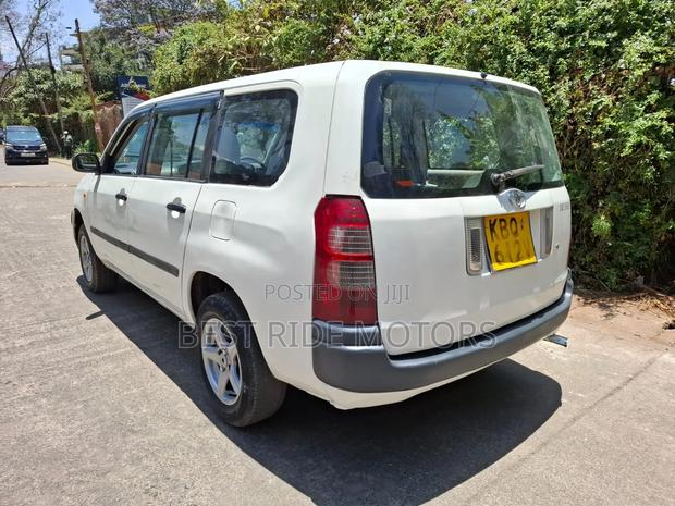 Toyota Succeed 2006 White