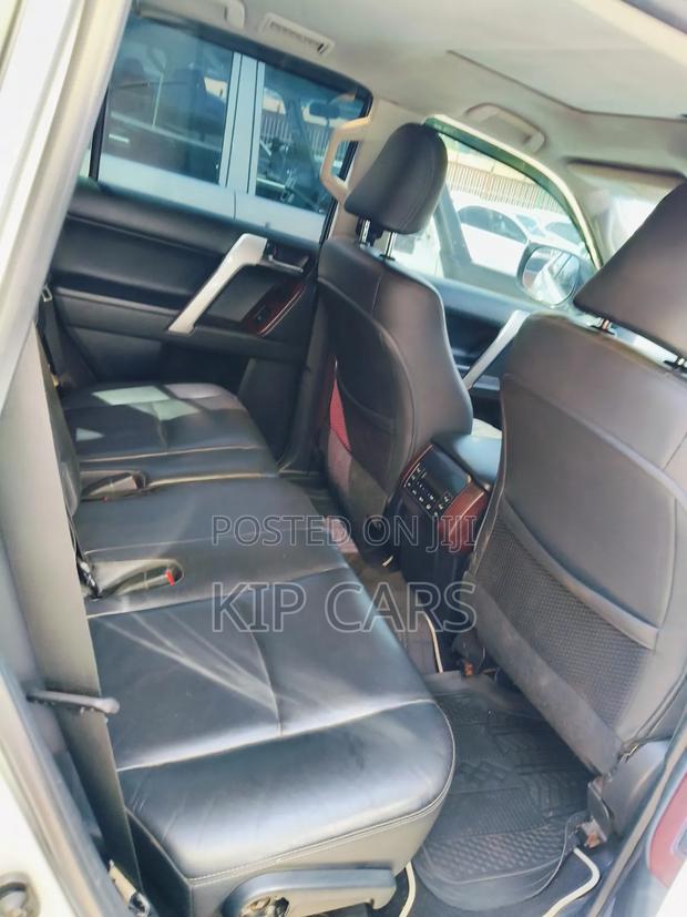 Toyota Land Cruiser Prado 3.0 D-4D (190 Hp) 2015 Silver