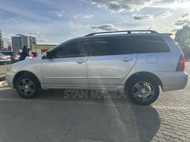 Toyota Corolla Fielder 2002 Silver