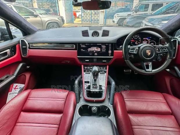 Porsche Cayenne Turbo AWD 2020 Black
