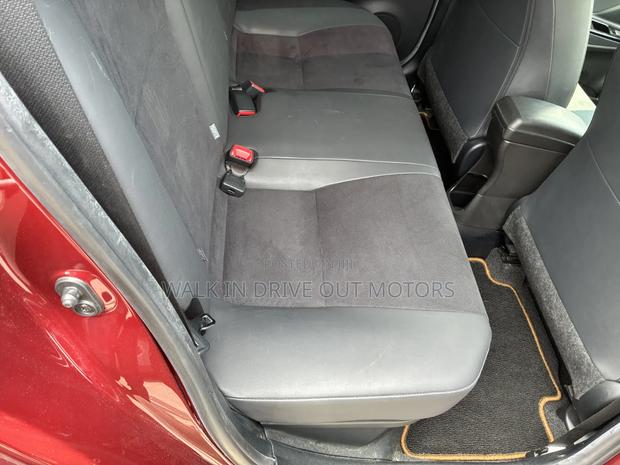 Toyota Vitz 2019 Red