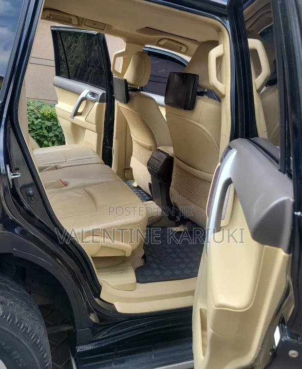 Toyota Land Cruiser Prado 2014 Black