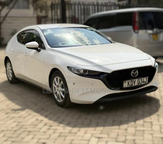 Mazda 3 2019 Pearl