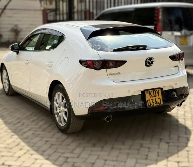Mazda 3 2019 Pearl
